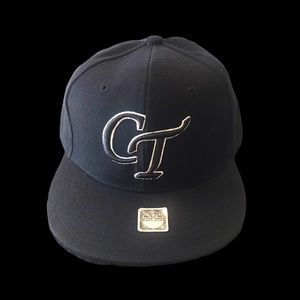 CT Logo Fitted
